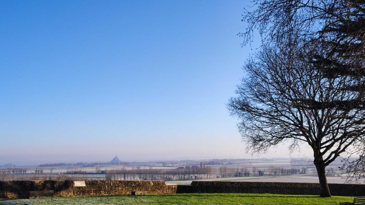 Le Mont Comme A La Maison Roz-sur-Couesnon Extérieur photo